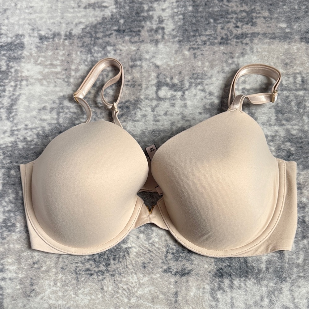 Victoria's Secret Light Beige Bra